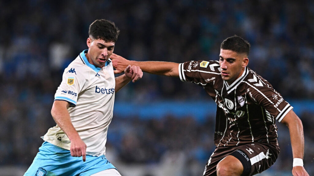 Racing vs. Platense