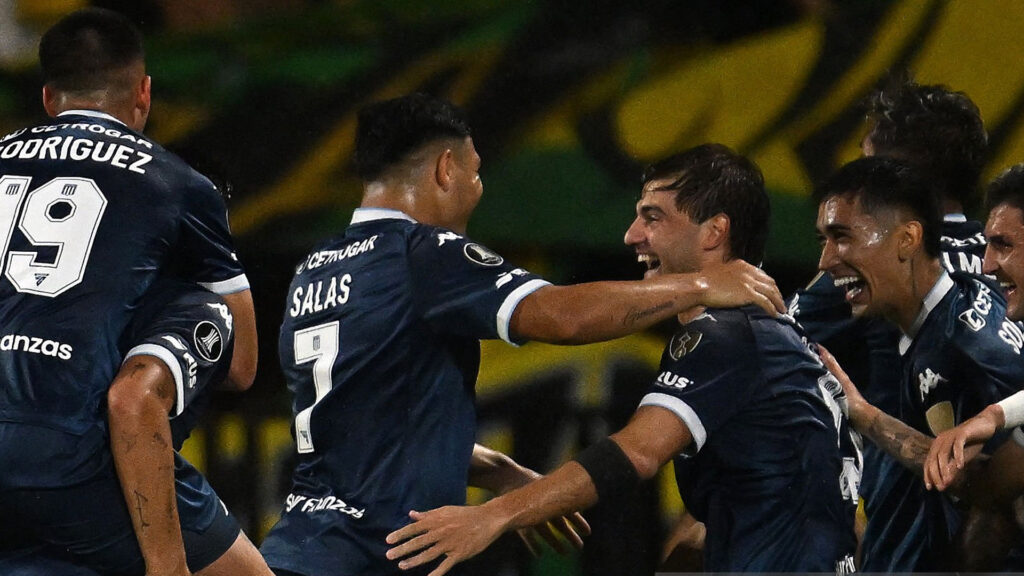 Racing vs. Atlético Bucaramanga Copa Libertadores
