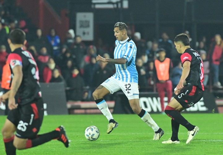 Racing con un mix, recibe a Newell´s.